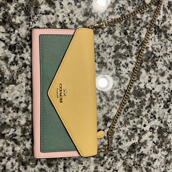 Coach Wallet with Detachable Chain - Picture 5 of 9